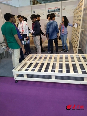 合作共贏 外國(guó)客商到曹縣考察市場(chǎng)助力木制品出海